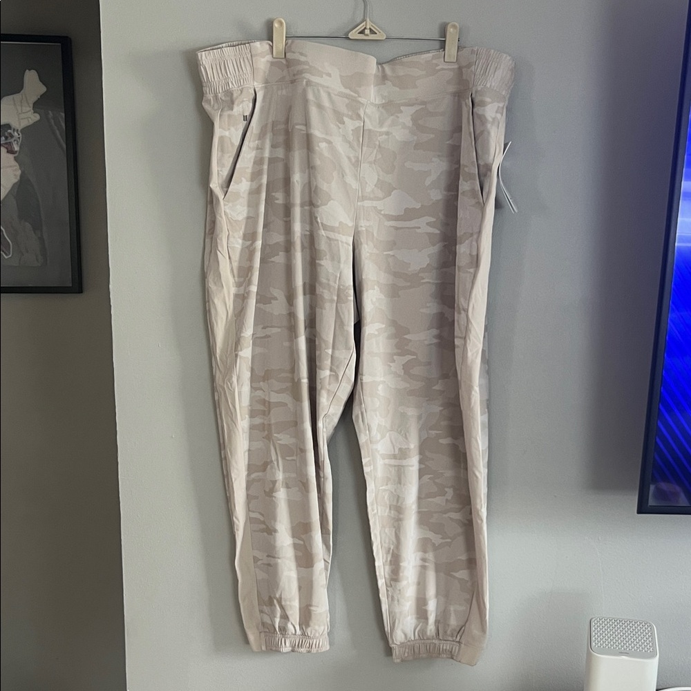 Athleta‎ Jogger Pants